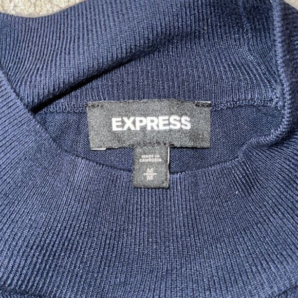 EXPRESS Men’s Sweater - Picture 7 of 8